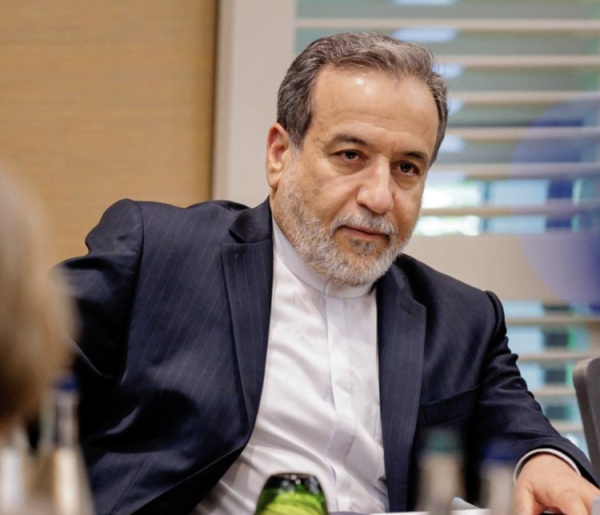 天猫配资 美军是否打击伊朗，特朗普“两周内定”，以色列愿等吗？