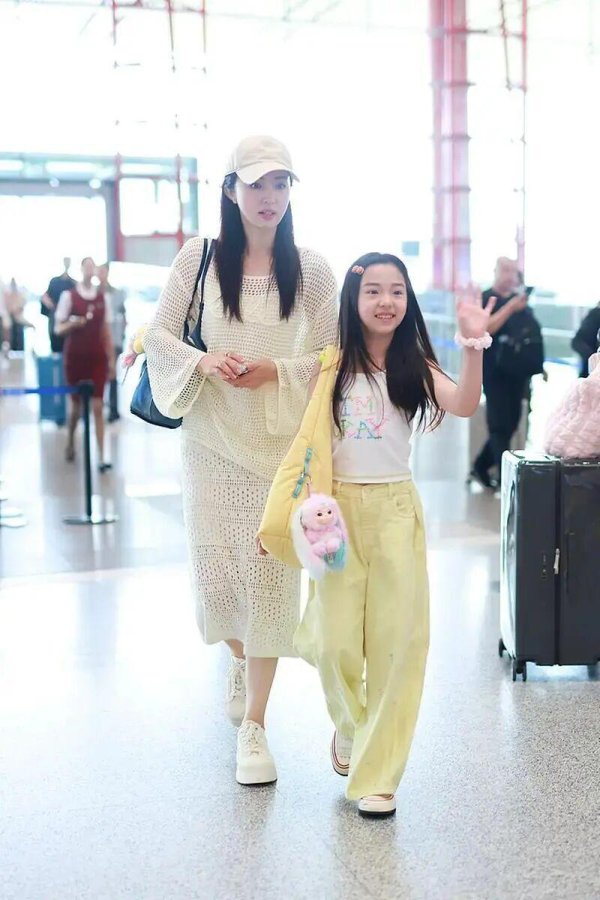 同花顺e配 当内娱开始搞“世袭制”，星二代为何执着入圈